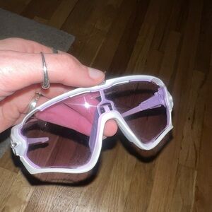 Oakley Jawbreaker white and purple biking/ activewear shades